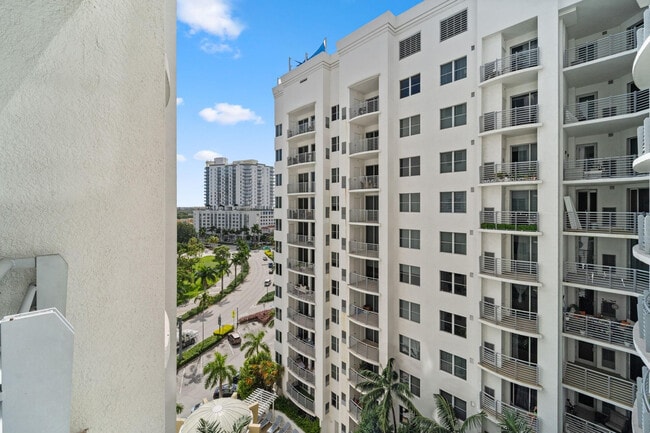 Building Photo - 1830 Radius Dr