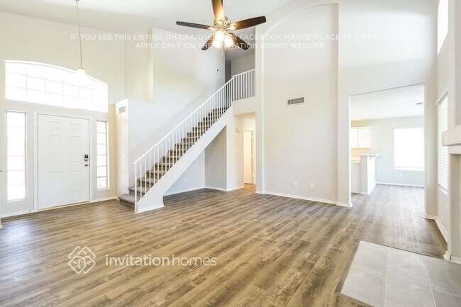 Building Photo - 7138 West Via De Luna Dr