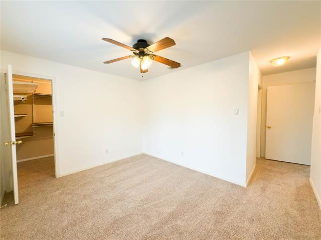 Building Photo - 8636 Strathmore Dr