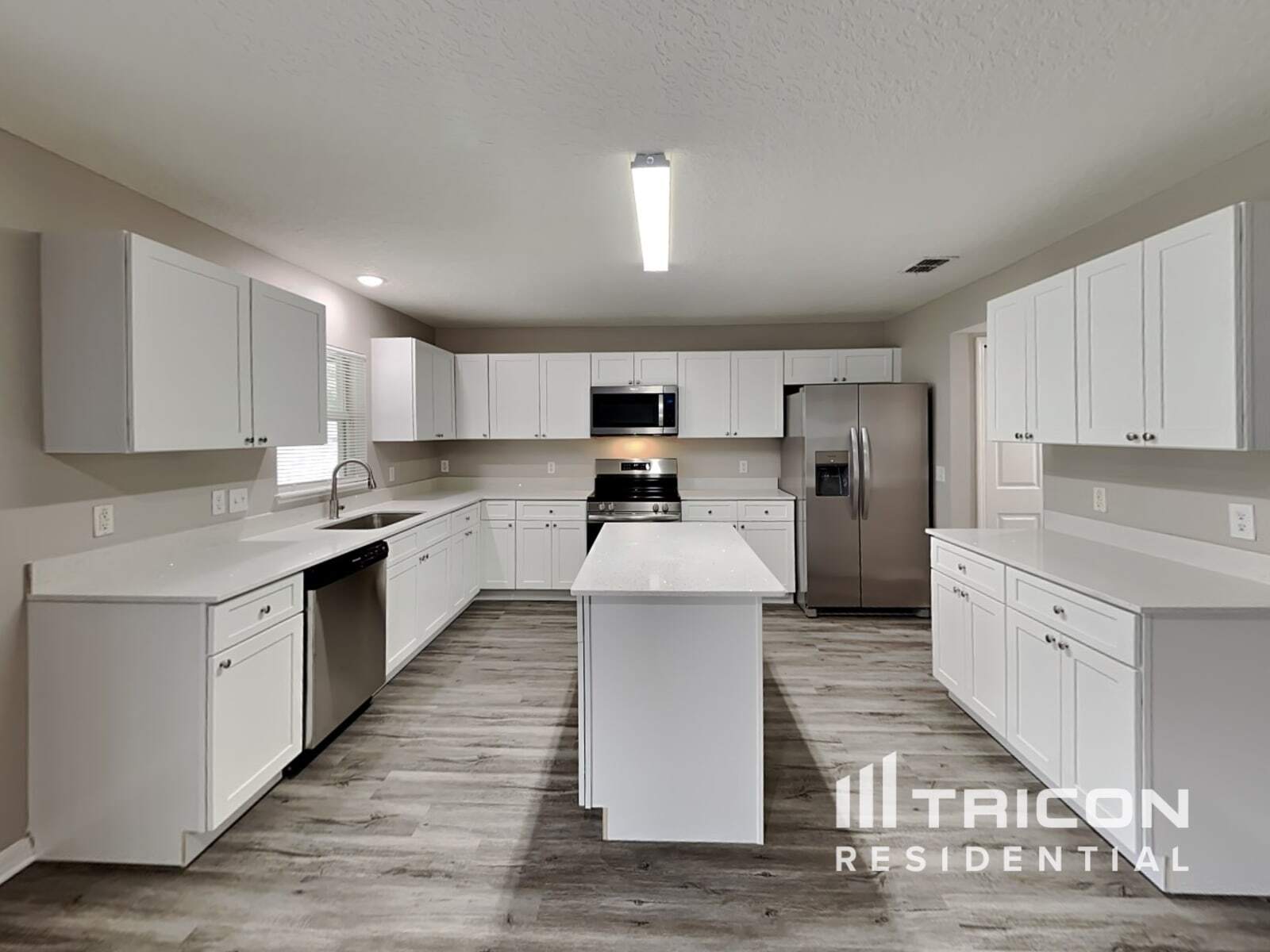Building Photo - 1795 Sunset Ridge Dr