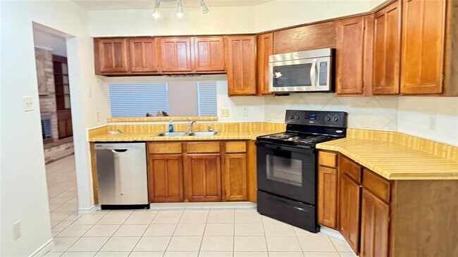 Building Photo - 21318 Bridgepoint Ln