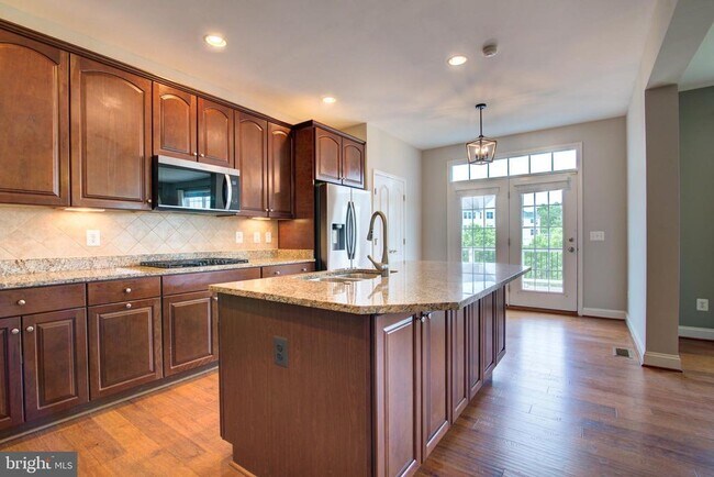 Building Photo - 13481 Arcadian Dr