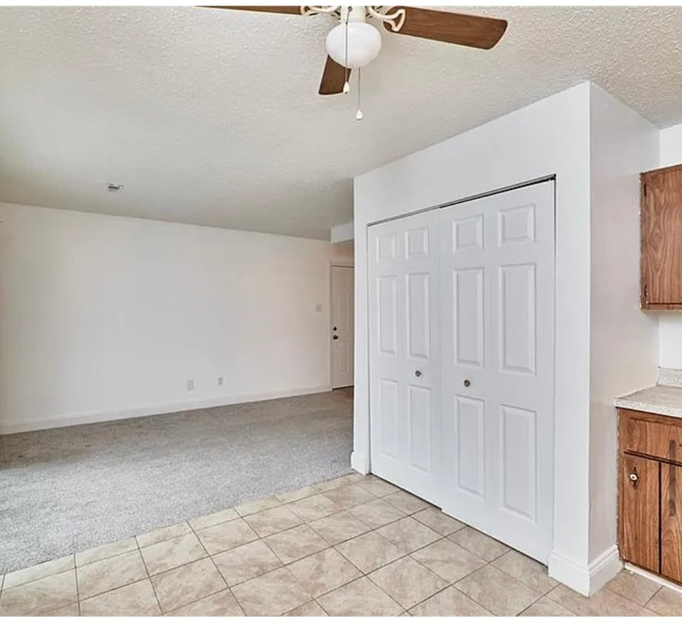 Building Photo - 285 Mount Everest Dr