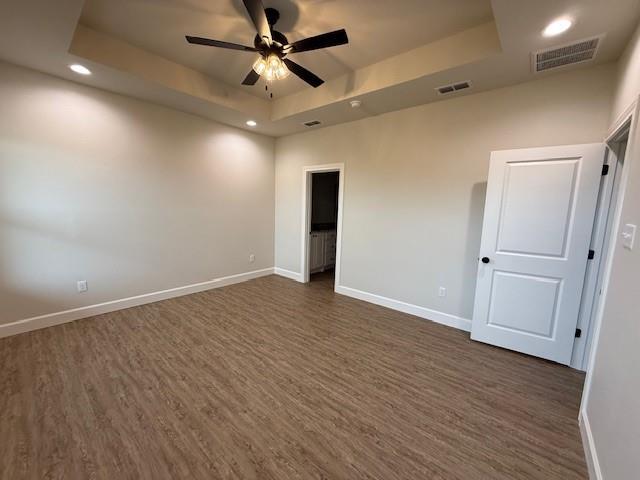 Building Photo - 7035 Glen Abbey Rd