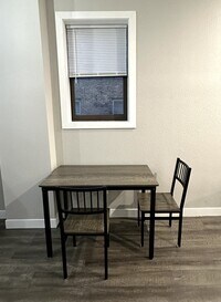 Building Photo - 328 3rd St