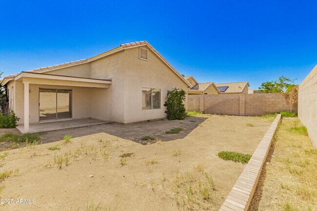 Building Photo - 8638 W Mauro Ln