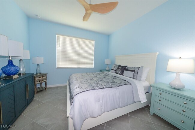 Building Photo - 3983 E Hampton Cir