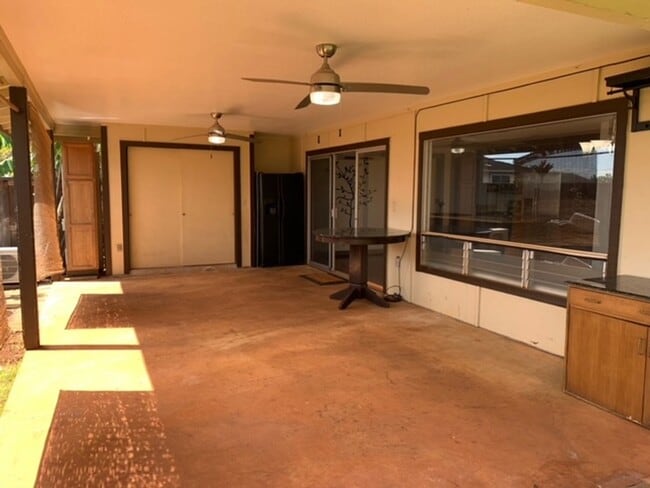 Building Photo - Waipio Gentry 3 bedroom, 2 bath house with garage - Avail now!