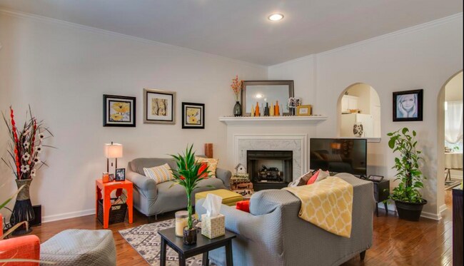 Building Photo - Coming Soon! Great Franklin Condo in Hardison Hills!