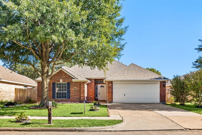 Building Photo - 1518 Bugle Run Dr