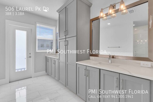 Building Photo - 506 Laurel Pk Dr