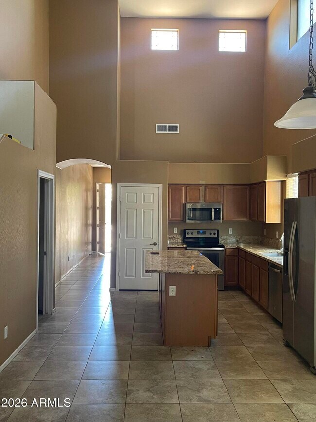 Building Photo - 3898 S Stallion Dr