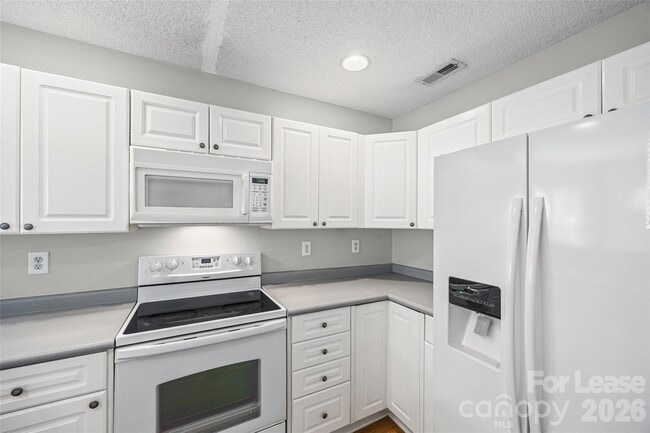 Building Photo - 12811 Spirit Bound Way