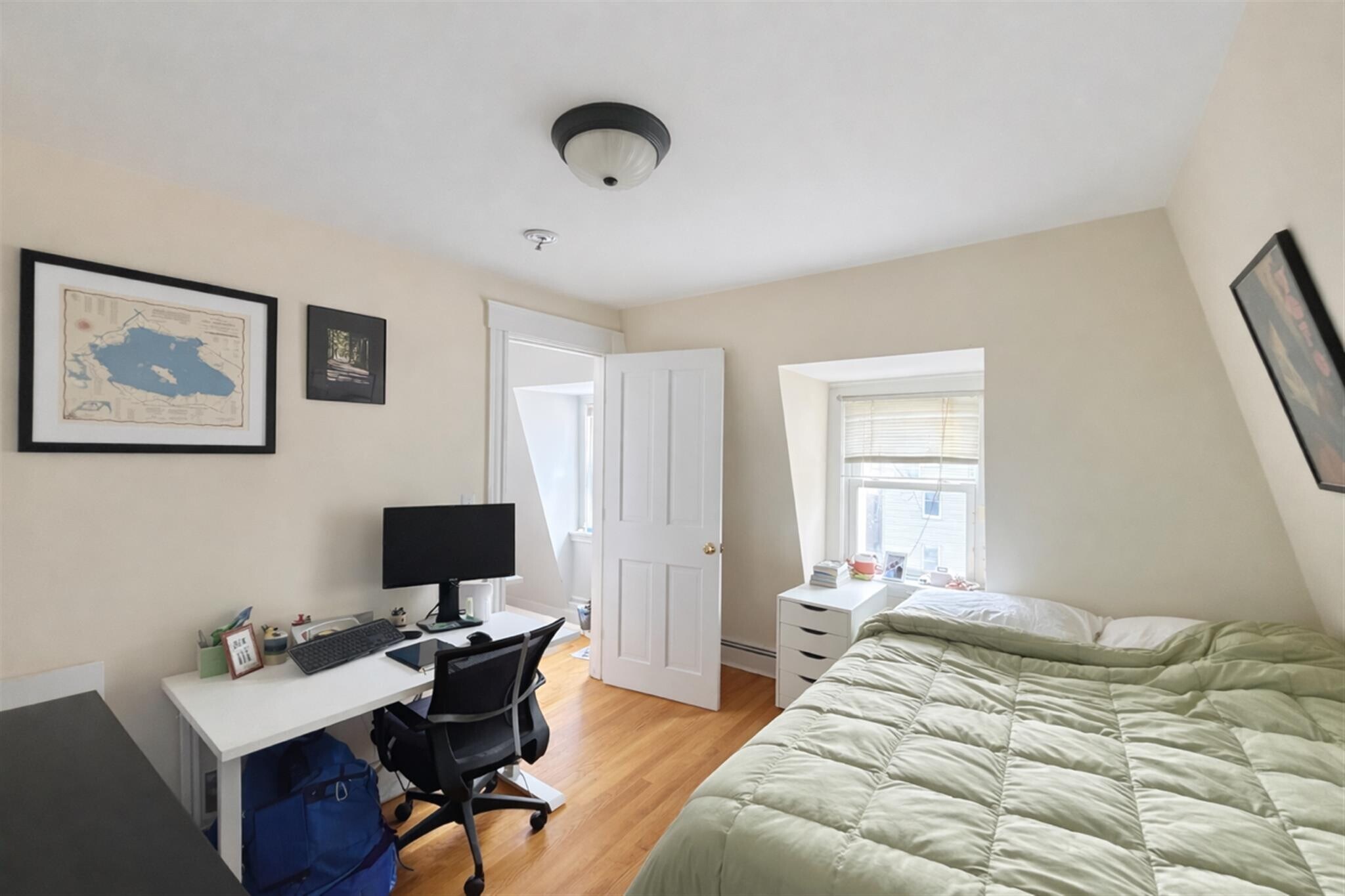 Building Photo - 26 Watson St