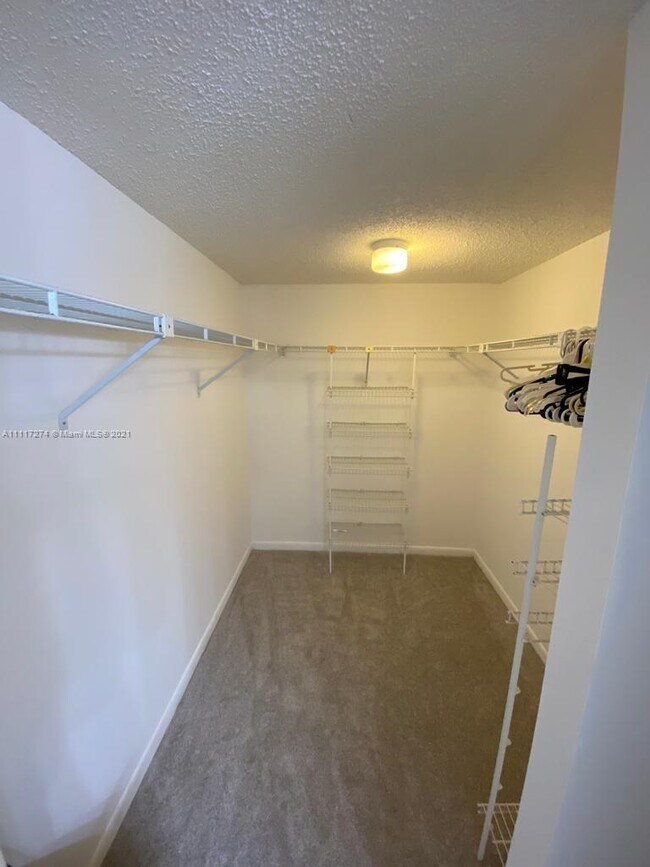 Building Photo - 8040 Hampton Blvd