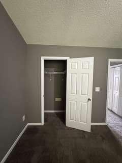 Building Photo - 6213 Hickory Ln Cir