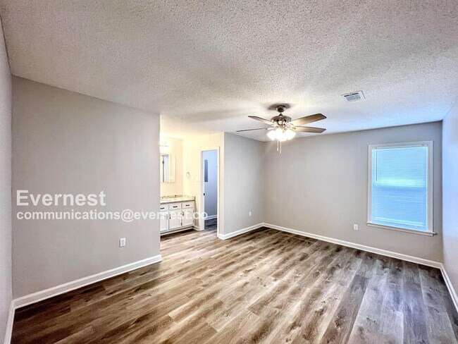 Building Photo - 4608 S Berrypick Ln
