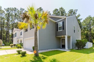 Building Photo - 204 Mascot Ct