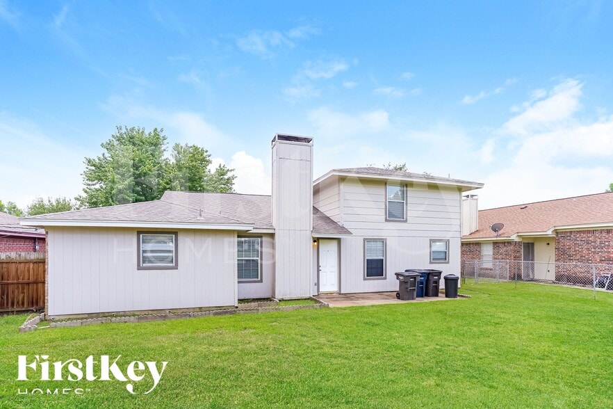 Building Photo - 1317 Nicole Way