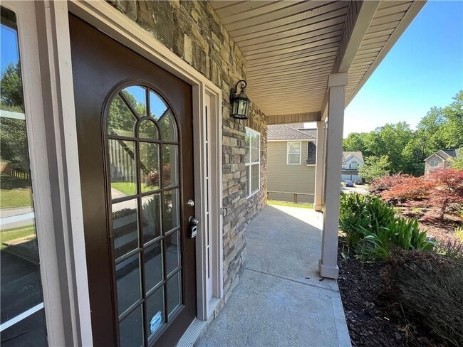 Building Photo - 420 Rockbass Rd