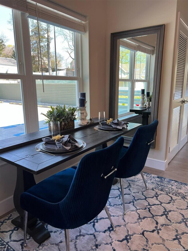 Building Photo - 1080 New York Ave