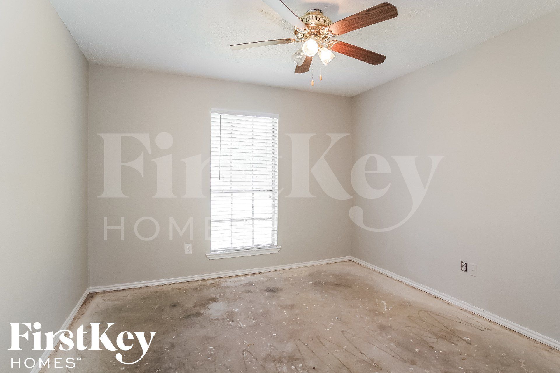 Building Photo - 24119 Lone Elm Dr