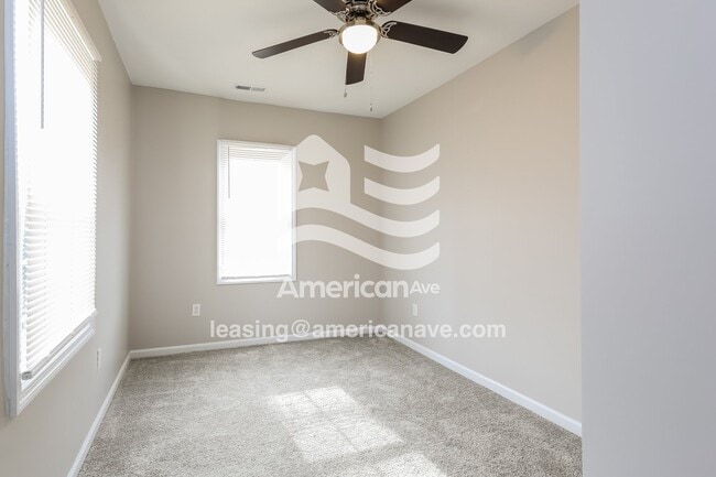 Building Photo - 614 S Depot St