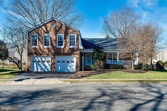 Building Photo - 3022 Dower House Dr