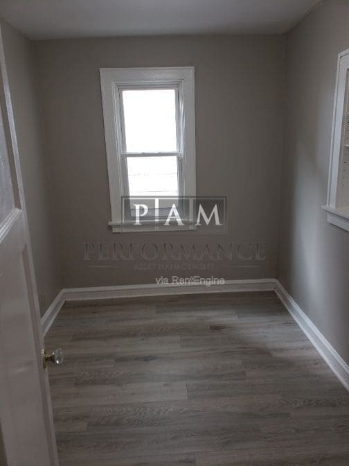 Building Photo - 3658 E Munkwitz Ave