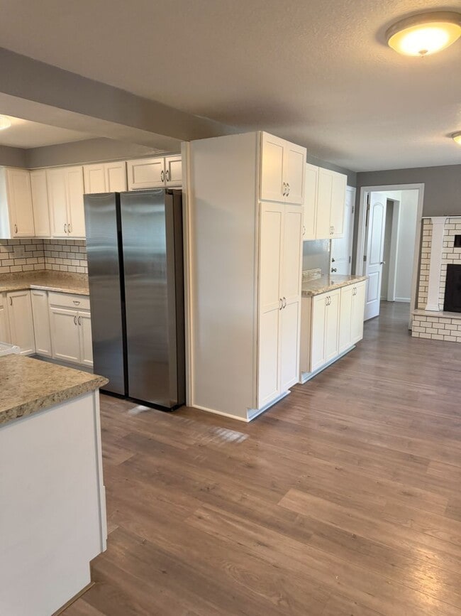 Building Photo - 3 Bedroom, 2 Bath House