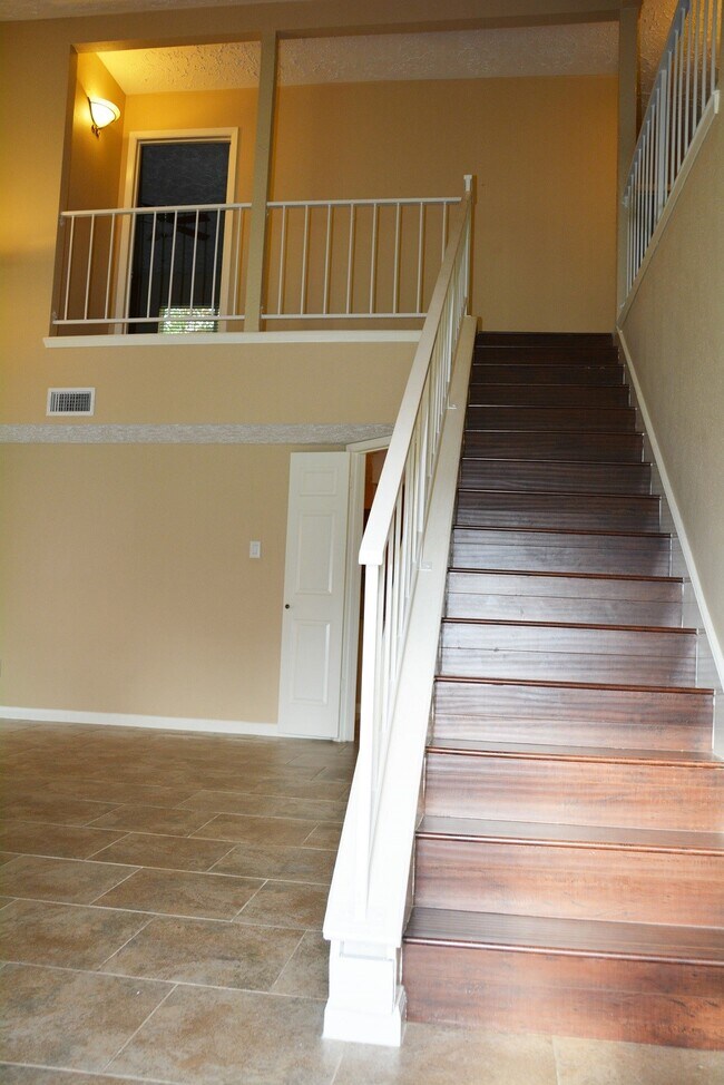Building Photo - 3703 Embarcadero Dr