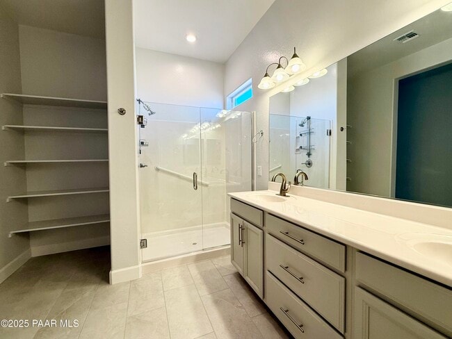 Building Photo - 6832 Claret Dr