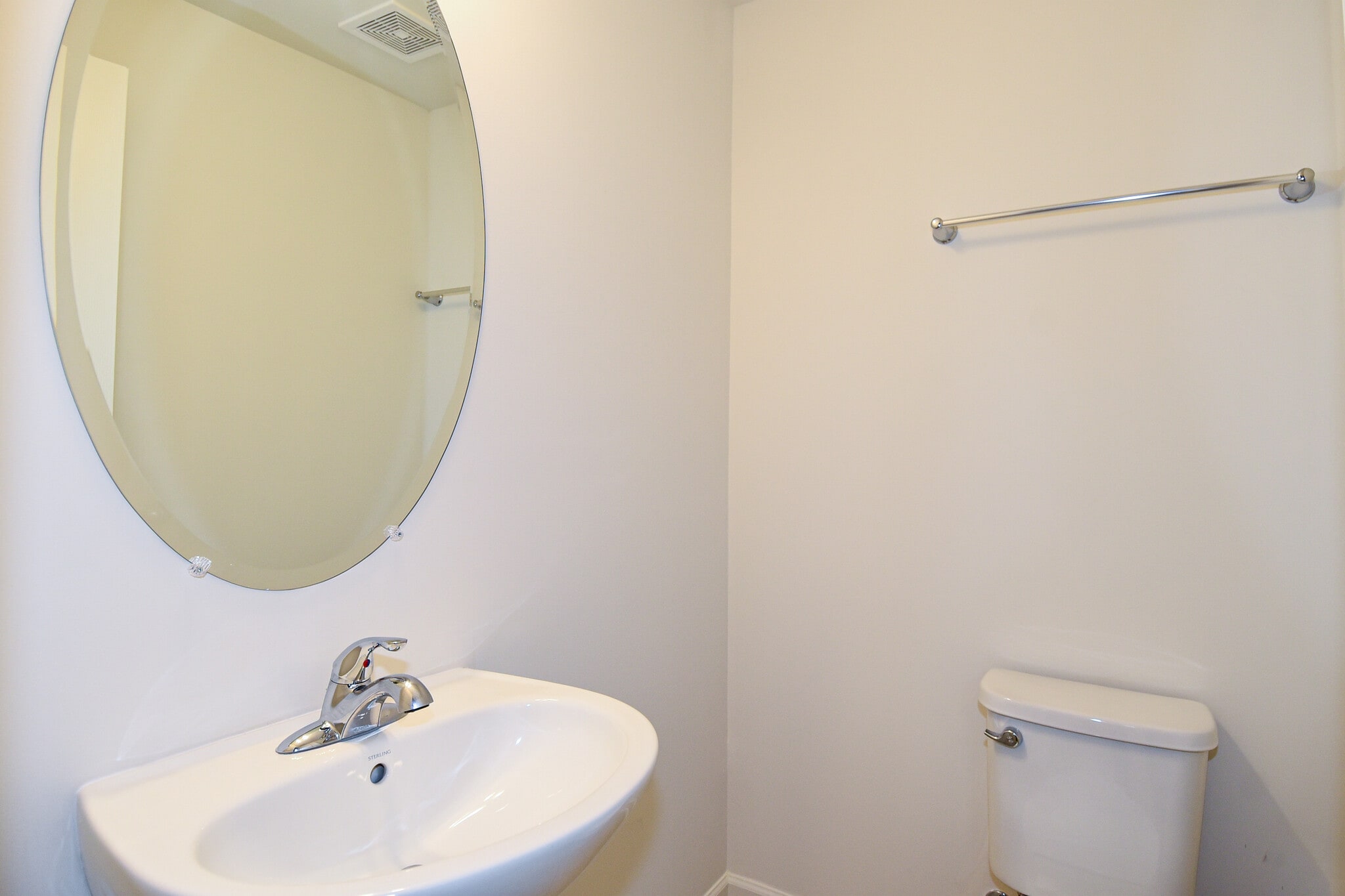 Building Photo - 11 Cecily Way