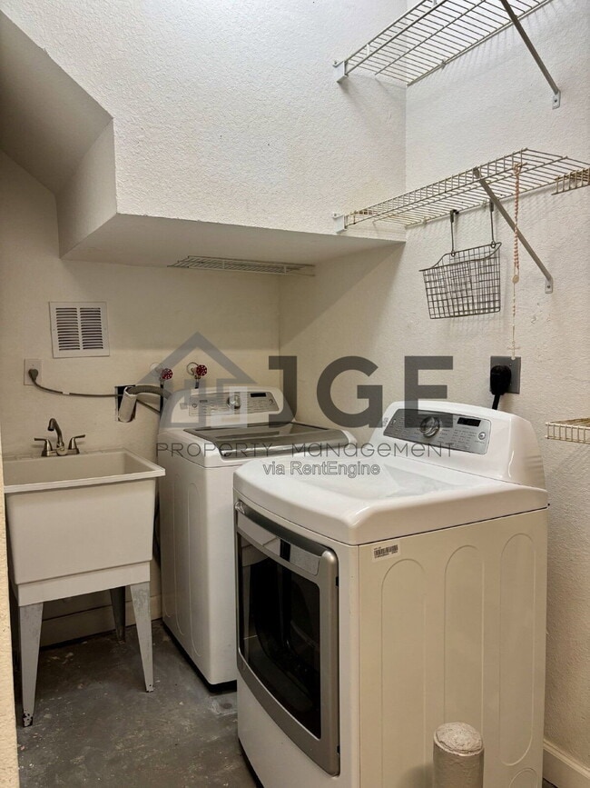 Building Photo - 21436 SW 86th Pl