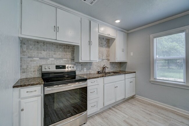 Building Photo - Available now!