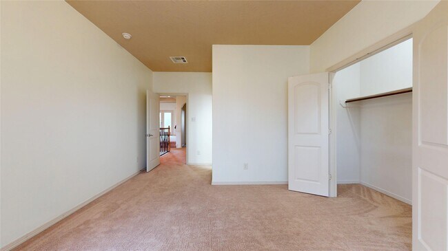 Building Photo - 18814 Cove Vista Ln