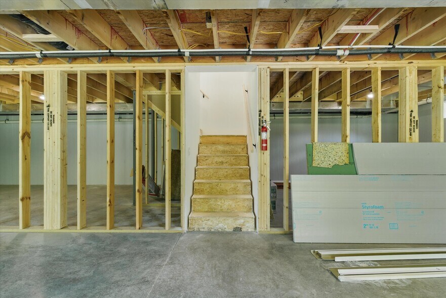 Building Photo - 542 Partridge Farm Rd