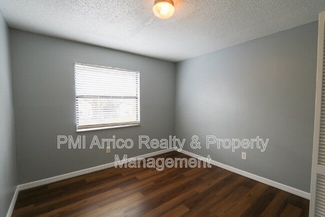 Building Photo - 1810 E 143rd Ave