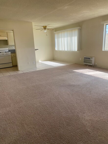 Living Room - 3436 Jasmine Ave