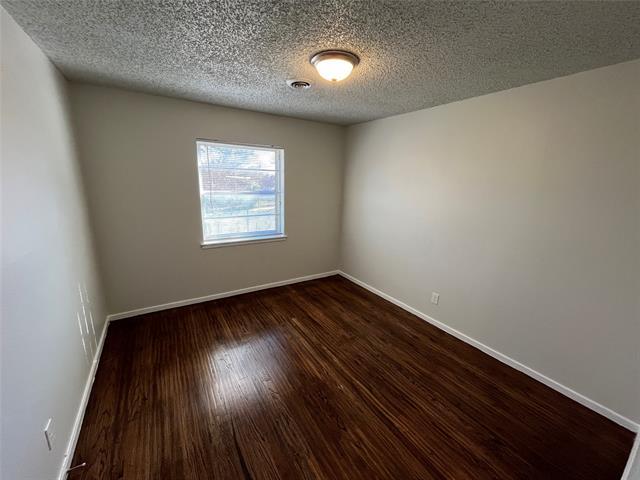 Building Photo - 1324 Whispering Trail