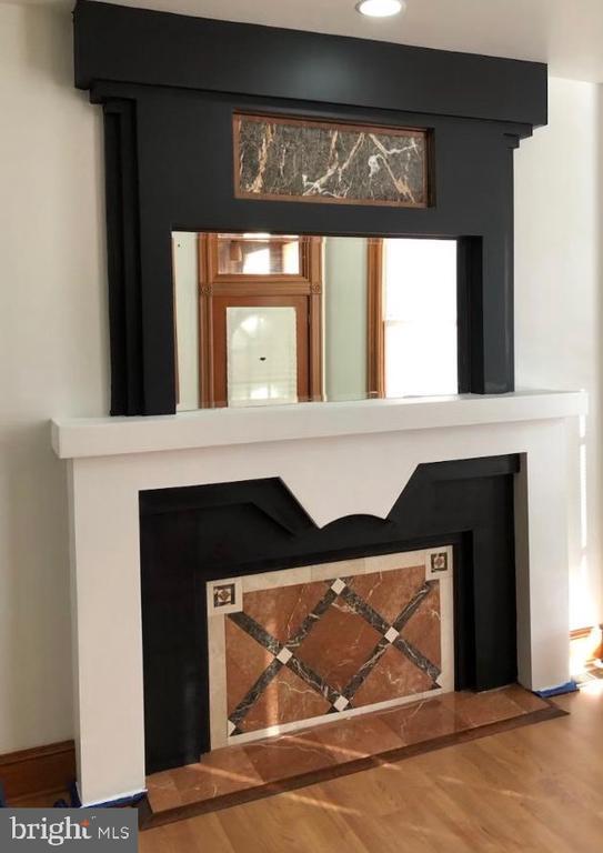 Building Photo - 39 Bryant St NW