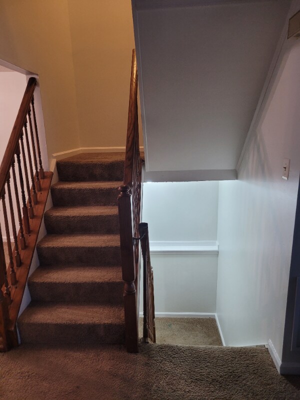 Building Photo - 11518 Big Creek Dr