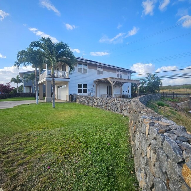Building Photo - Amazing Home in Moana Estate
