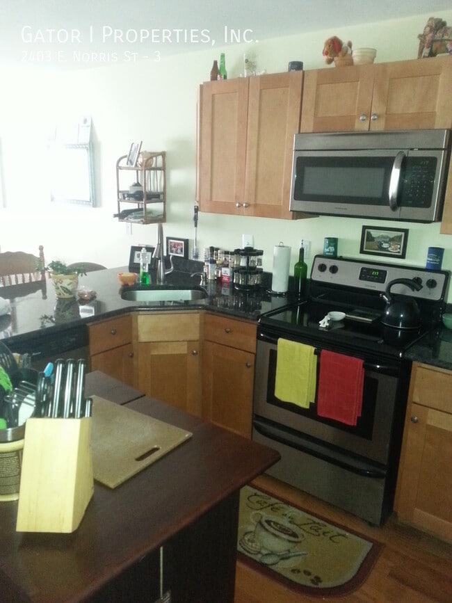 Building Photo - 2403 E Norris St