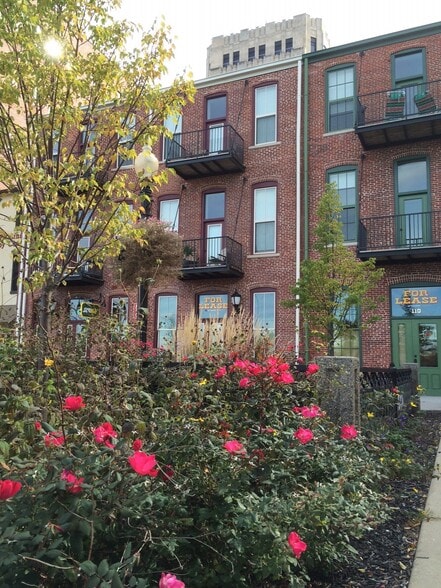 Building Photo - 115 E Michigan Ave