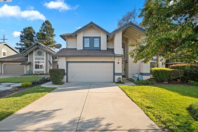 Primary Photo - 2947 Liberty Dr