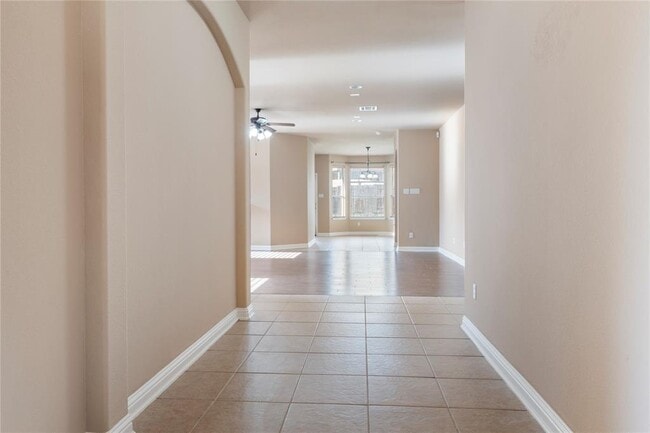 Building Photo - 1709 Greenside Trail