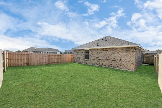 Building Photo - 1615 Windrose Bnd