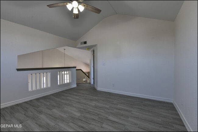 Building Photo - 672 Sequeiros Ct