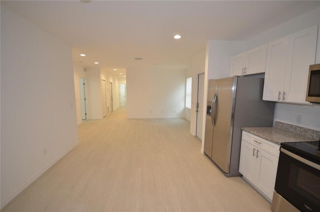 Building Photo - 3306 Bassie Ct